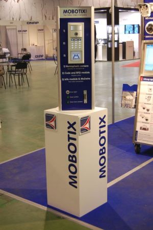 IP видеодомофон Mobotix T24 с полусферической камерой 8